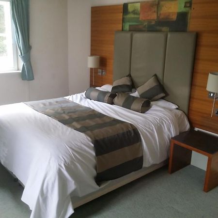 The Bull Hotel Downton  Ruang foto